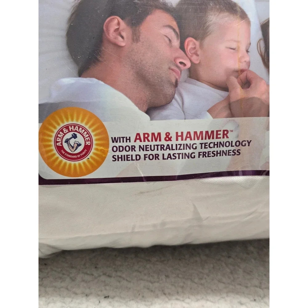 SleepSafe King Premium Anti-Bed Bug Mattress Protector Zip-Off Top Arm & Hammer